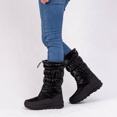 China 2021 Fashion Trend Women Ladies Waterproof Winter Tall High Women Snow Boots for sale