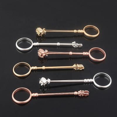 China Luxury High Quality Cigarette Ring Holder Tips Woman Favorite Tobacco Roach Clip Holders for sale