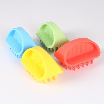 China Sustainable Dog Grooming Brush Soothing Pet Shampoo Bath Brush Massage Silicone Comb for sale