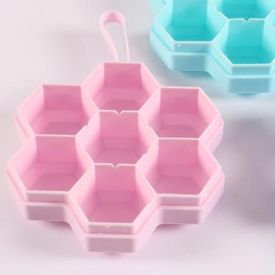 China Viable New Food Grade Silicone Ice Lattice Mold Silicone Ice Cube Chocolate Making Home Handmade Safety for sale