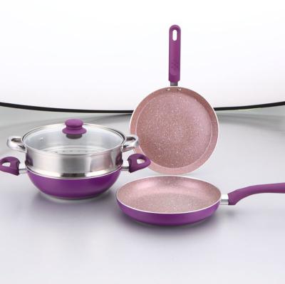 China Durable Non Sustainable Pressed Aluminum Stick Kitchen Cookware Set for sale