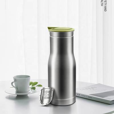 China Good Quality 1300ml Stainless Steel Sustainable Jug With Lid , Plastic Jug Water Tea Easy To Clean for sale