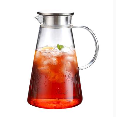 China Sustainable Hot Sale Clear Hand Blown Borosilicate Glass Pitcher With Stainless Steel Lids for sale