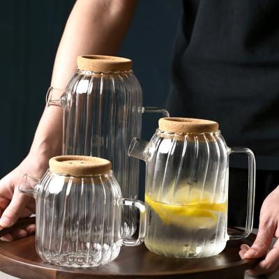 China Sustainable Borosilicate Glass Heat Resistand Hot INS Supplier Popular Water Pitcher With Lid for sale