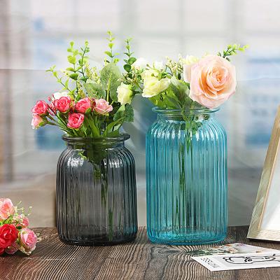 China Vertical Creative Glass Vase Home Living Room Vase Vintage Pattern Flower Transparent Hydroponic Device Decoration for sale