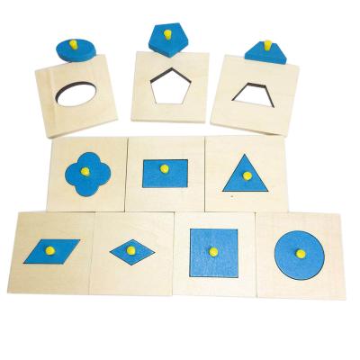 China Cartoon Toy Montessori Toy Wooden Game with Geometric Shapes Lift Puzzle for sale