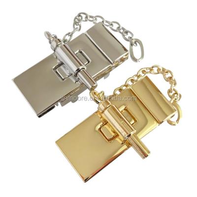 China Handbag ; Baggage; Stock Exchange ; Wallet ; clutch etc. MTTL27 Shinny Piggy Gold Metal Square Bag Chain Twist Purse Lock Closure for sale