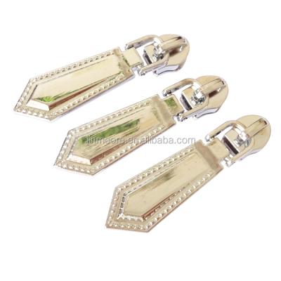 China Sustainable Fashionable Factory Selling Metal Slider Zipper Puller For Bag Hardware for sale