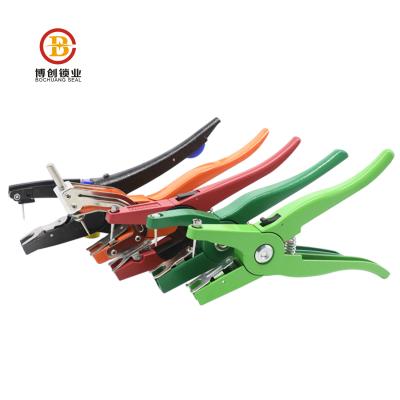 China BCA001 Farms Ear Tag Tool Pliers Ear Tag Pliers For Pig for sale