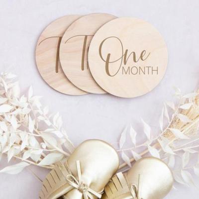 China Wooden Baby Birth Announcements Baby Birthday Cards Newborn Milestone Keepsake Wood World Europe Hello Cards for sale