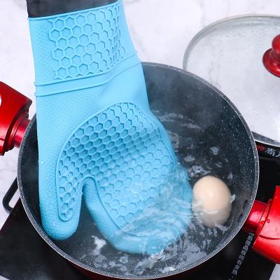 China Anti Slip Modern And 100% Food Grade High Temperature Resistant Kitchens Cooking Barbecue Silicone Oven Mitt for sale