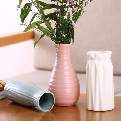 China Mid Century Modern High Quality Nordic Style Plastic Flower Vase Tall For Wedding Centerpieces Hotel Office Home Decoration for sale