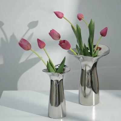 China Nordic Light Luxury Electroplating Ceramic Hydroponic Dry Soft Flower Vase Minimalist Ins Silver Petals Flower Vase Home Decoration for sale