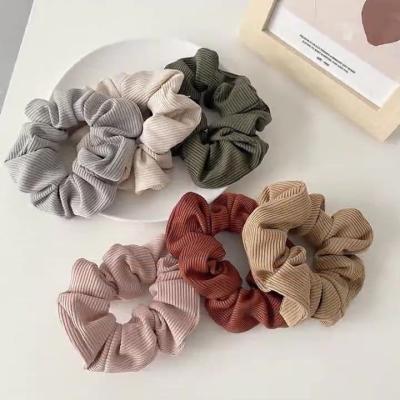 China Luxury Pink Terry Cloth Scrunchies Scrunchie Scrunchie Designs High Quality Fashion Scrunchies For Ponytail Holder for sale