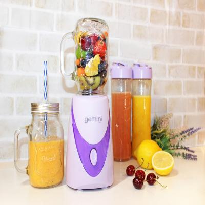 China Household popular design cheap multifunctional portable blender juicer for home use for sale