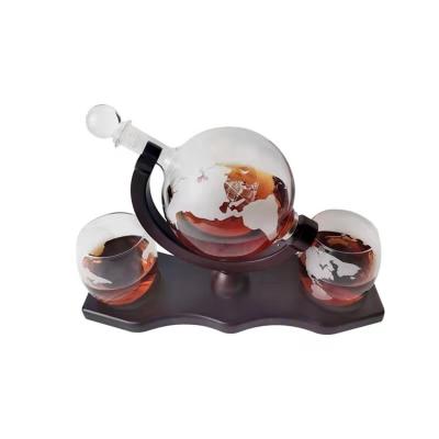 China Competiitve Price Modern High Quality Transparent Red Wine Globe Glass Decanter for sale