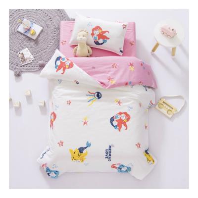 China Nondisposable Modern Cute 100% Cotton Baby Crib Sheets Bedding Set 3 Pcs Good Quality Cartoon Winter Kids Bed Sheets Bedding Set for sale