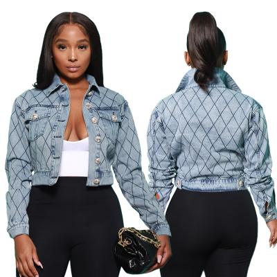 China 2021 viable plus size fashion plaid denim jacket women short coat washed street wear plus size jeans jackets for ladies for sale