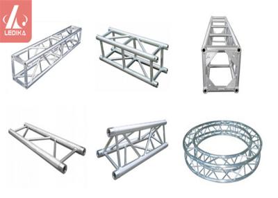 中国 ボルト栓の関係の方法の体育館のアルミニウム正方形のトラス 販売のため