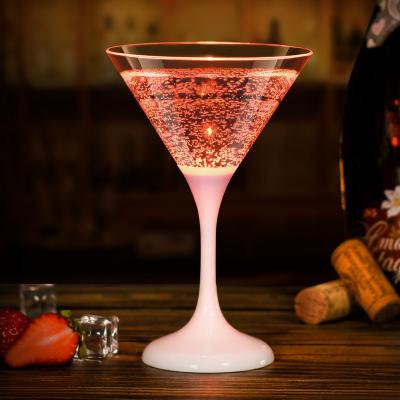 China Custom Unique Water Activated Flashing Plastic Cocktail Glasses Food Grade Liquid Active Glass Martini LED Gifts Cups Cocktail Glasses for sale