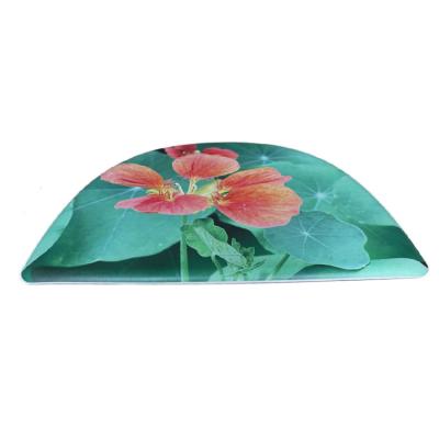 China Popular Custom Printed Anti-fatigue Amazon Design Semicircle Anti Fatigue PVC Floor Mat for sale