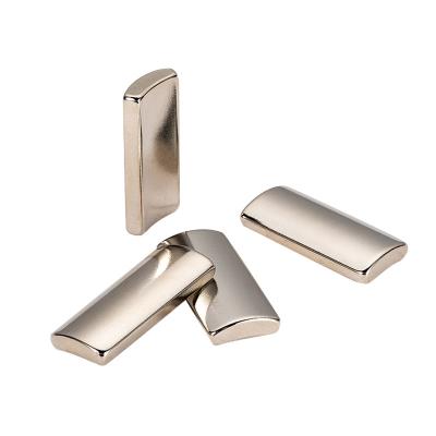 China Customized Arc Neodymium Magnet N45 Neodymium Magnets Coated for sale