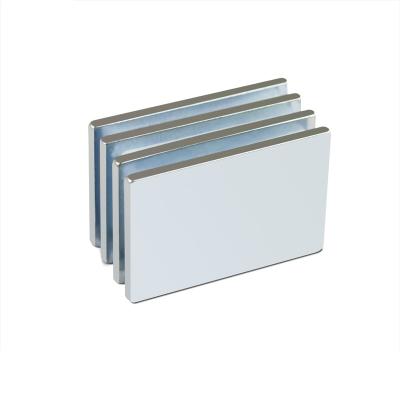 China Customized Magnetic Orientation Sintered NdFeB Magnet for in 80-220°C Environments for sale