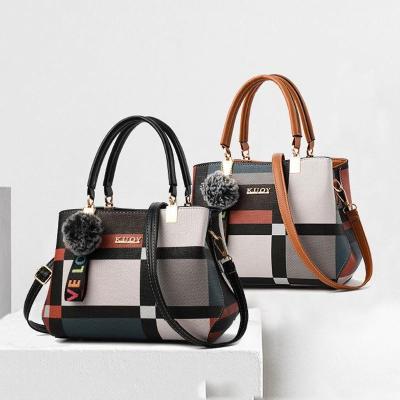 China Fashion Personality Trend Simple Female Totes Quilting Messenger Designer Brand Plaid Ladies Wild Shoulder Bag Women for sale