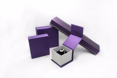 China Fashion Paper Earring Jewelry Box , Handmade Jewellery Presentation Boxes With Logo Printed for sale