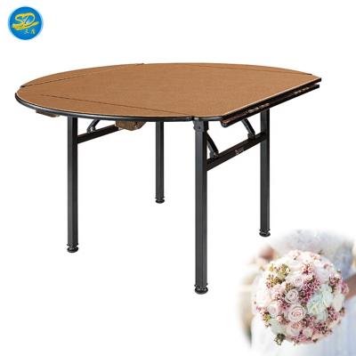 China Minimalist Round-Place Restaurant Hotel Banquet Wedding Round Folding Table for sale