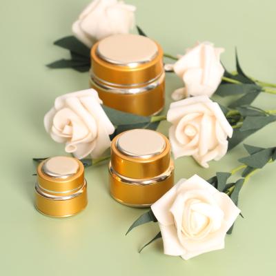 China Cosmetic 100ml Gold Round Empty Wide Candle Jar With Aluminum Screw Lid for sale