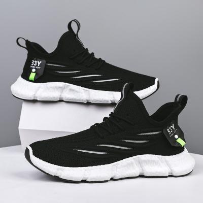 China 2021 Fashion Trend New Fashion Mesh Upper Breathable Casual Running Men Sport Shoes Suka Mens Sports Shoes Factory Price for sale