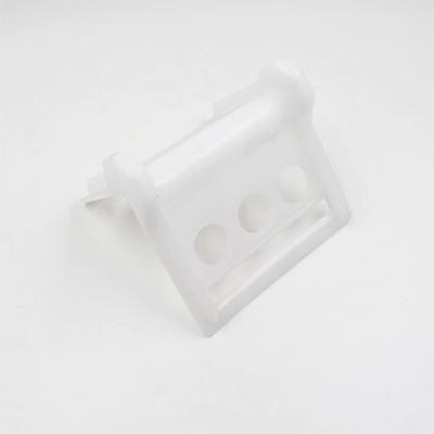 China Hot Selling High Quality White Plastic Edge Protector For Ratchet Strap for sale