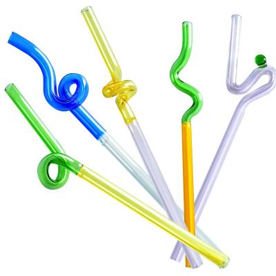 China Healthy Colorful Reusable Spiral Heat Resistant Environmentally Friendly Bent Glass Drinking Straws Irregular Shape Long Personality for sale