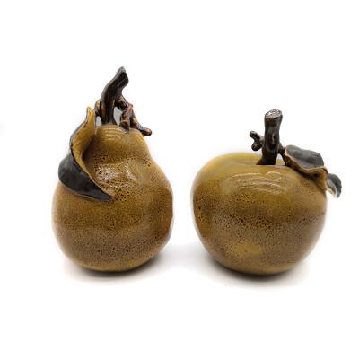 China Art Decor Piece Apple Decoration Popular Simple Crafts and Ceramic Craft Pear Ornaments for sale