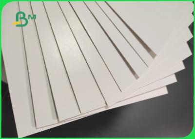 China GC1 FBB Board 2.0mm Thick White Board Paper 720 X 1020mm Sheet for sale