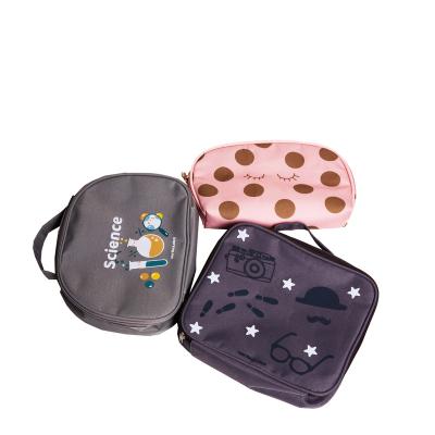 China Vintage Customizable Waterproof Travel Bag Cosmetic Makeup Bag for sale