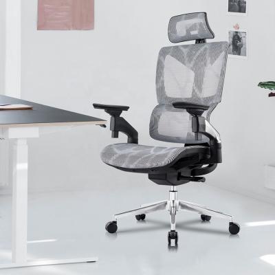 China High Swivel Mesh Back Chair Ergonomic High Back Office Spinning Executive Chair for sale