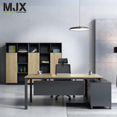 China Manufacturer Convertible L Shape Manager Office Desk Table Modern Executive China Desk for sale