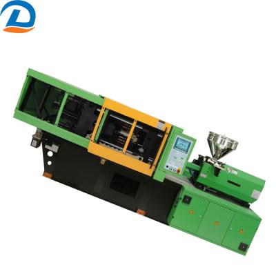 China Horizontal Beverage Water Bottle Plastic Injection Molding Machine for sale