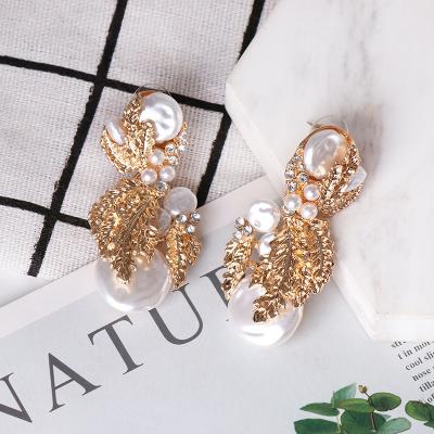 China Wholesale Washable Gold Plated Pearl Fashion Vintage Earring Drop Earrings Women for sale