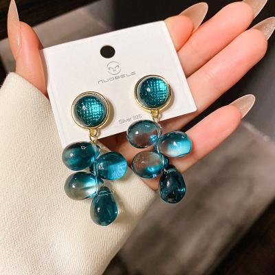 China New Fashion Design Earring Jewelry Madame Circle Water Drop Earrings Korean Style Retro Trendy Temperament Earrings for sale