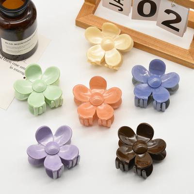 China Fashion White Daisy Flower Design Hair Claw Clip Size Cellulose Acetate Hair Claw Big Cuts Custom Logo Acetic Acid Hair Claw Clips for sale