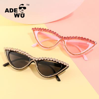 China NQ72125 2020 2020 Fashion Sunglasses Ladies Rhinestone Fashion Sun Glasses Ladies Triangle Frame Vintage Cat Eye Sunglasses for sale