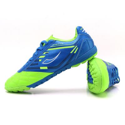 China Durable Customized Outdoor Sports Shoes Professional Comfortable Soccer Shoes for sale