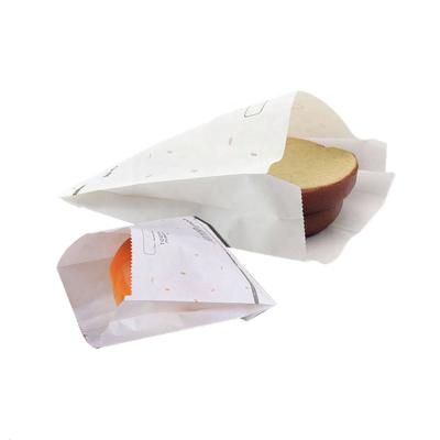 China Disposable Hot Food Carry Bags Waterproof Paper Sack Bags For Chips for sale