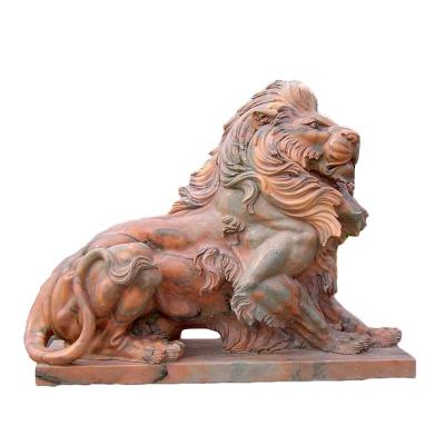 China Modern Hand Carved Life Size Marble Lion Statues For Outdoor Decoration for sale