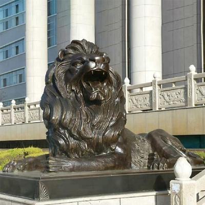 China Europe outdoor life size garden decoration bronze lion statue for sale for sale