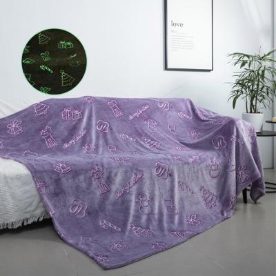 China Christmas NEW Design Anti Dust Mite Bright Throw Blanket Glow in Dark Throw Blanket for Kids for sale