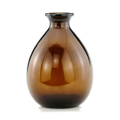 China Amber Beverage 550ml 16oz Brown Color Glass Wine Bottles Alcohol Bottle for sale